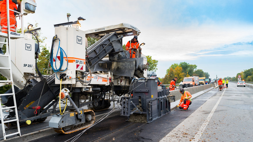 Wirtgen Stringless Concrete Paving on the A 43 with AutoPilot 2.0